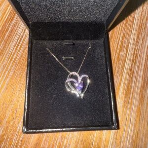 Elegant Purple Heart Pendant Necklace
